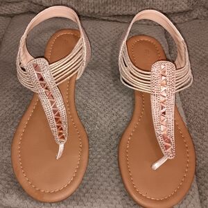New Women's 8M Rampage Pink Metallic Sandals with Rhinestone Accents